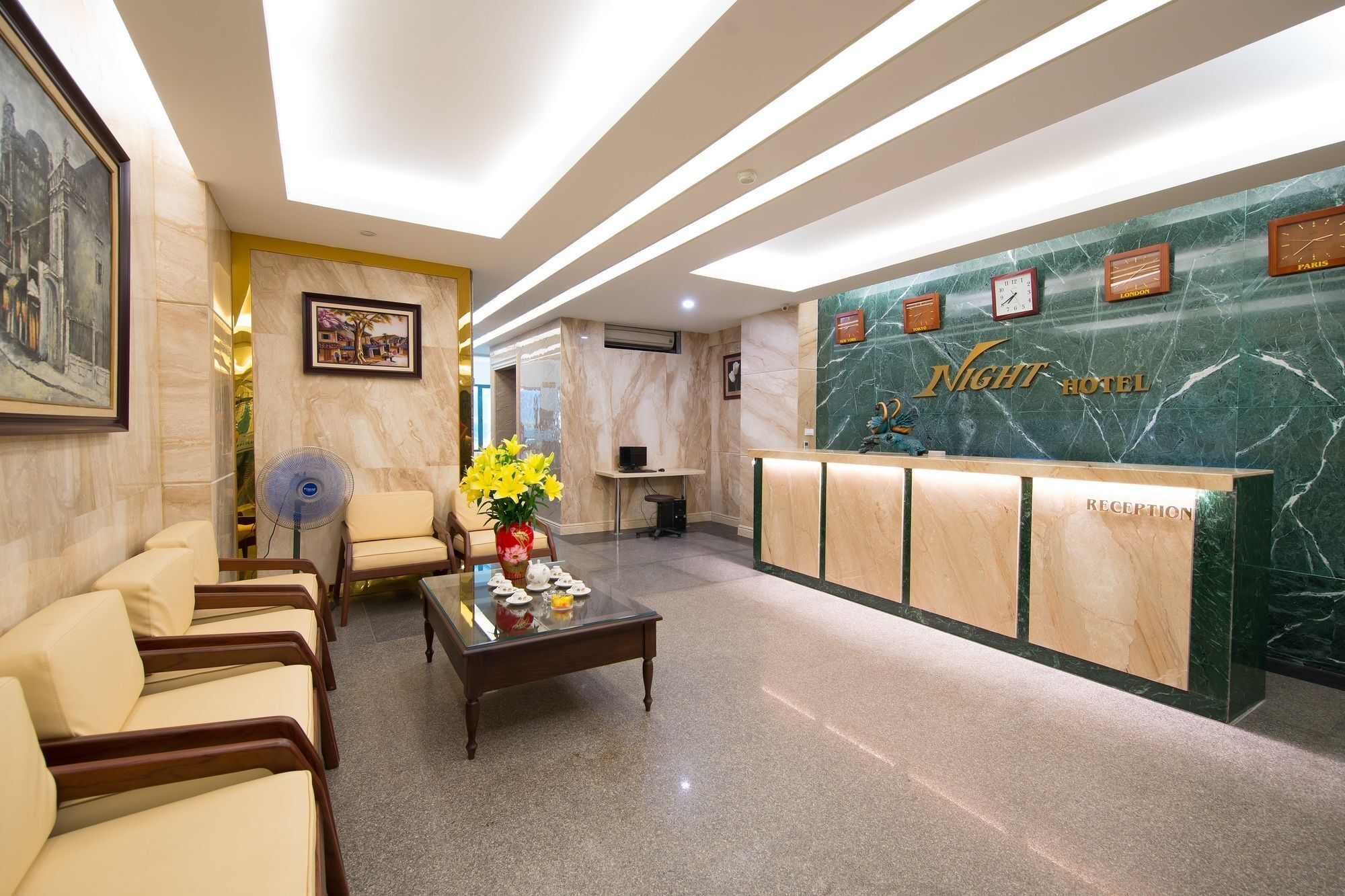 Night Hotel Hanoi