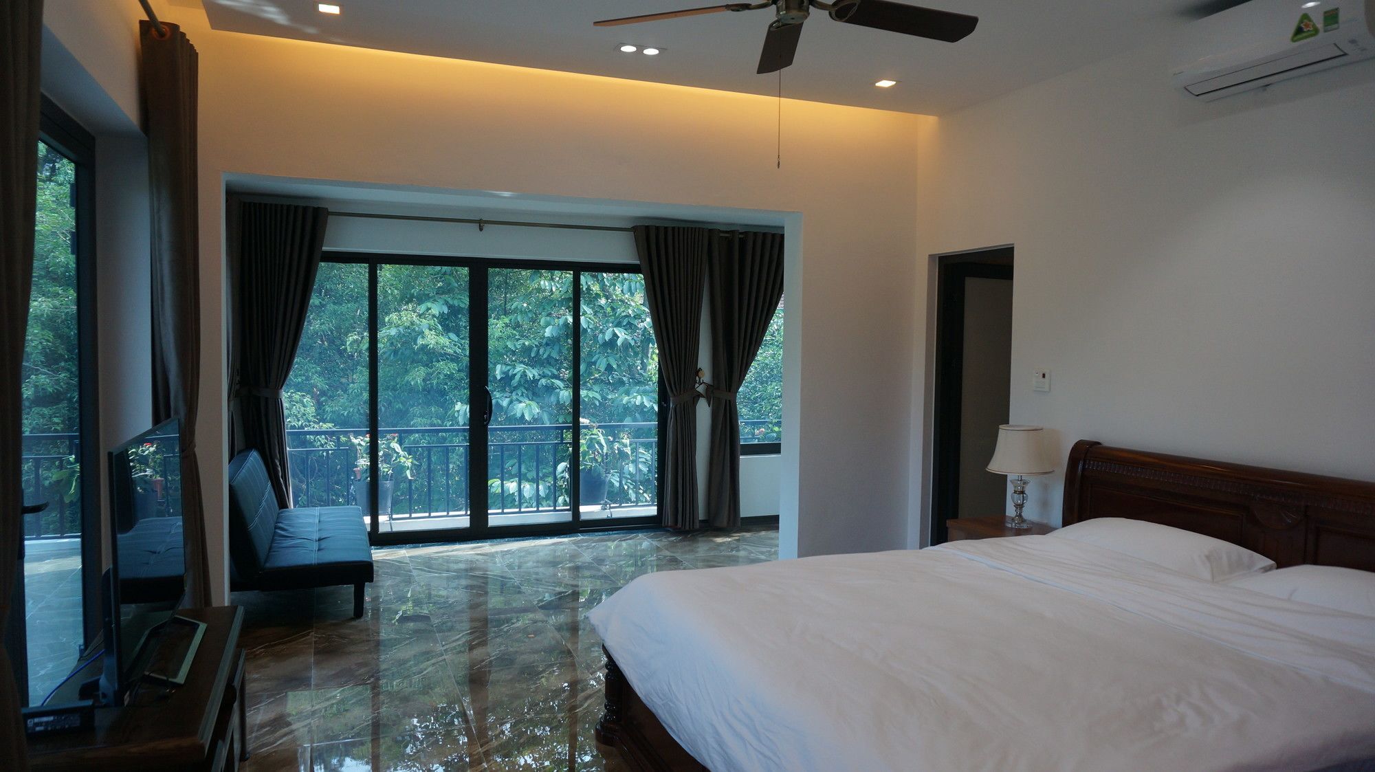 Resort Pines Hanoi