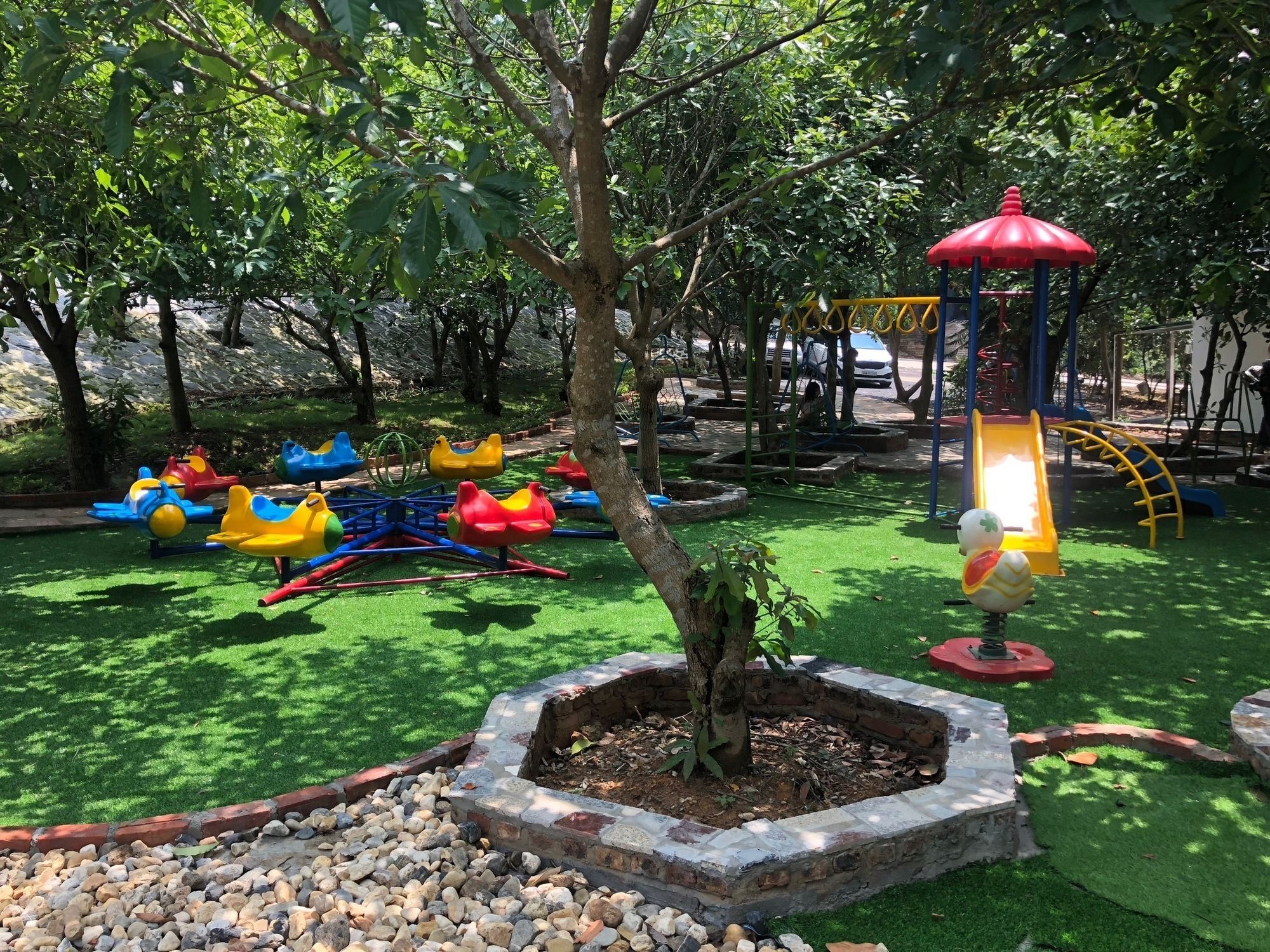 Pines Resort 4*