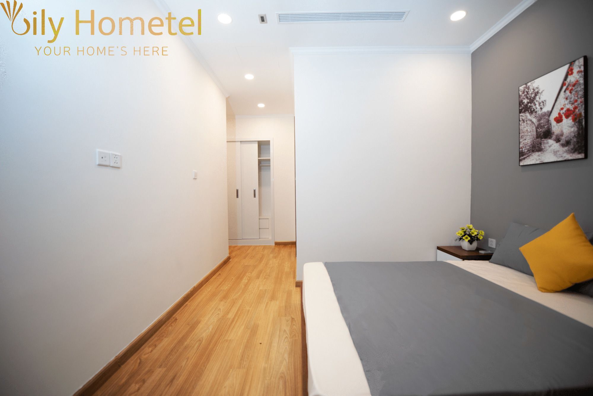 Lily Hometel Vinhomes Gardenia Mydinh