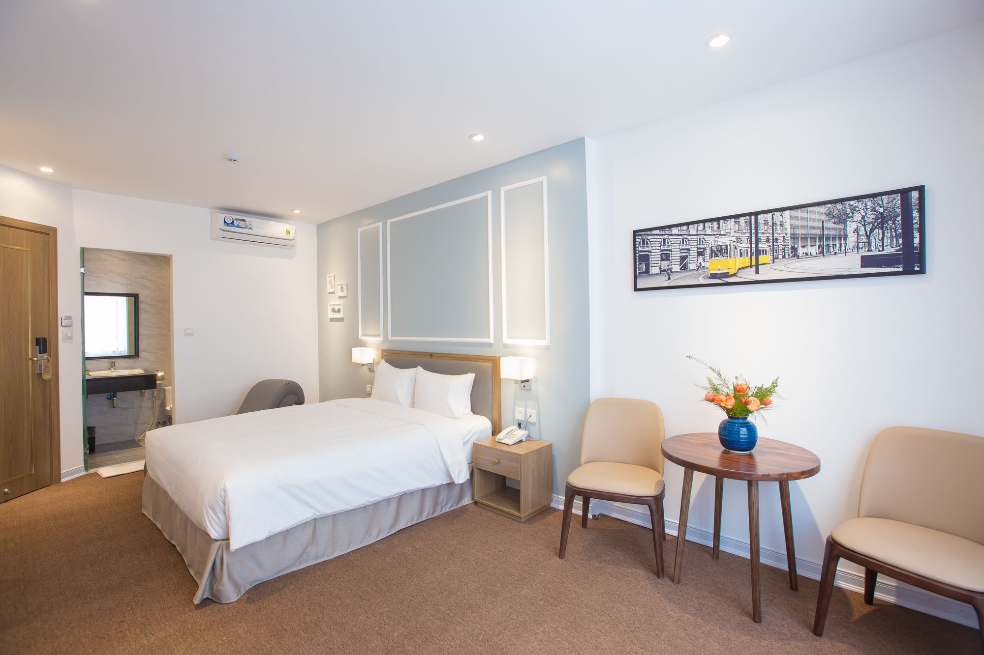 Vy House Hanoi