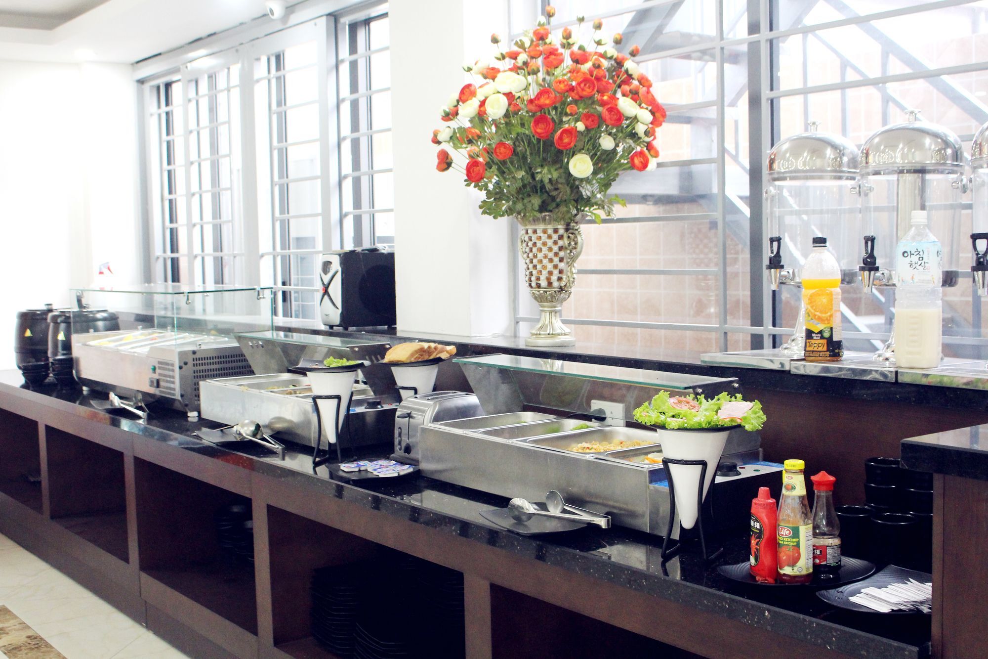 Hotel Suji 3*