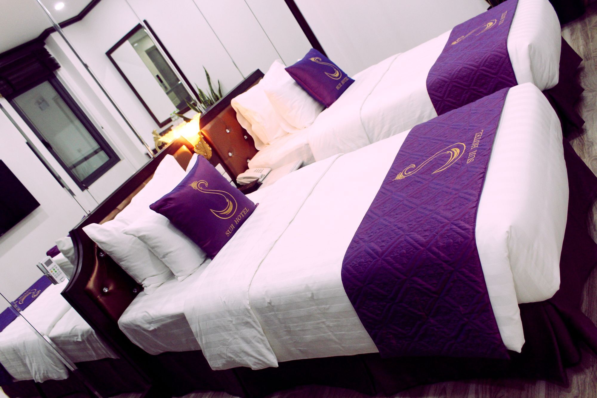 Hotel Suji 3*
