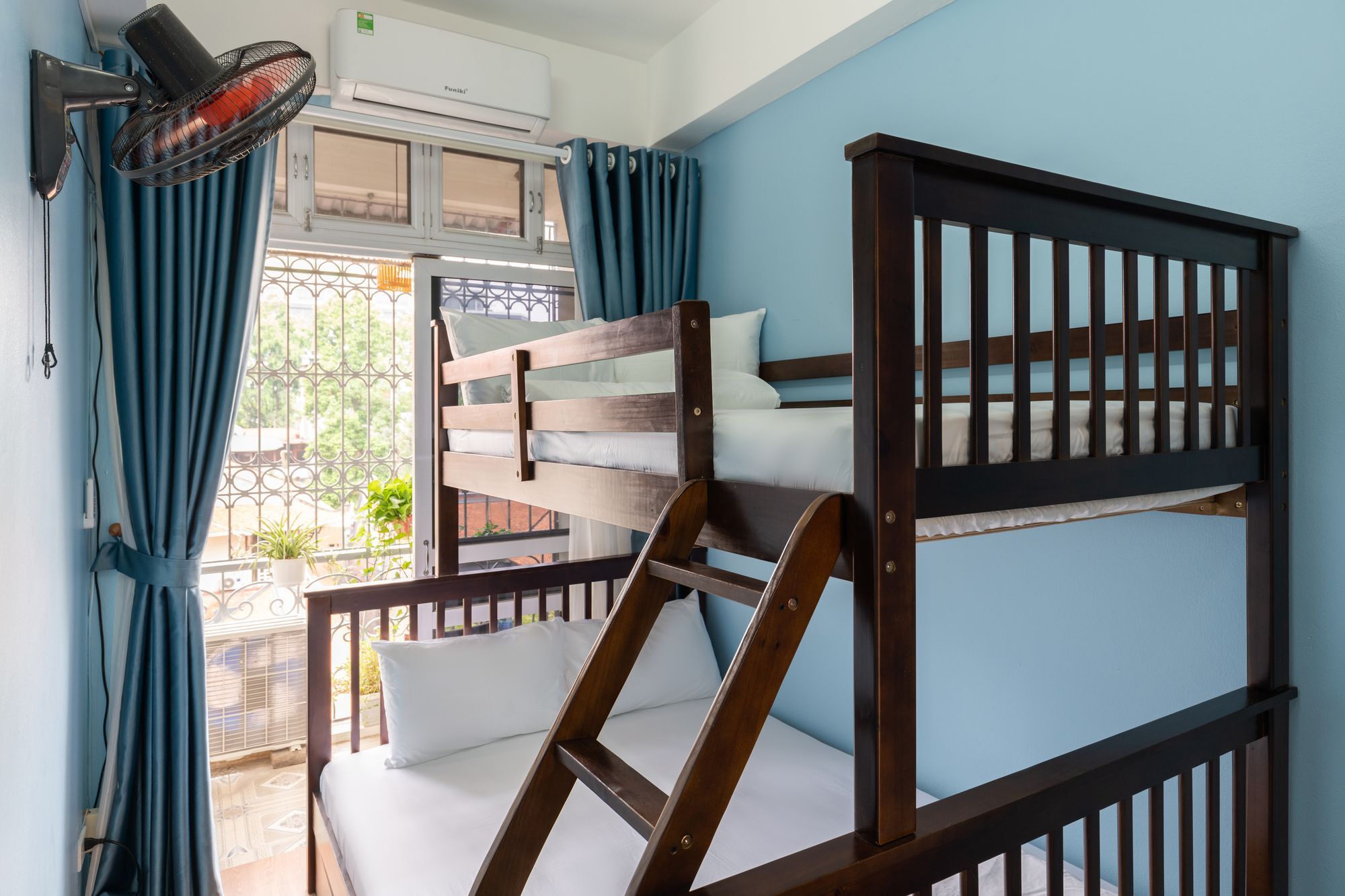 Nusmile's Family Apartment