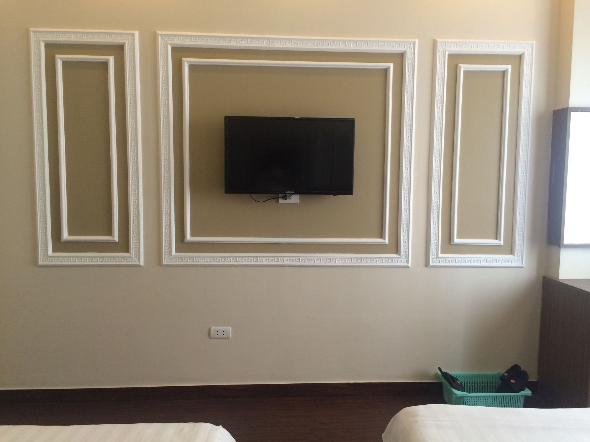 Pearl Hotel 2*