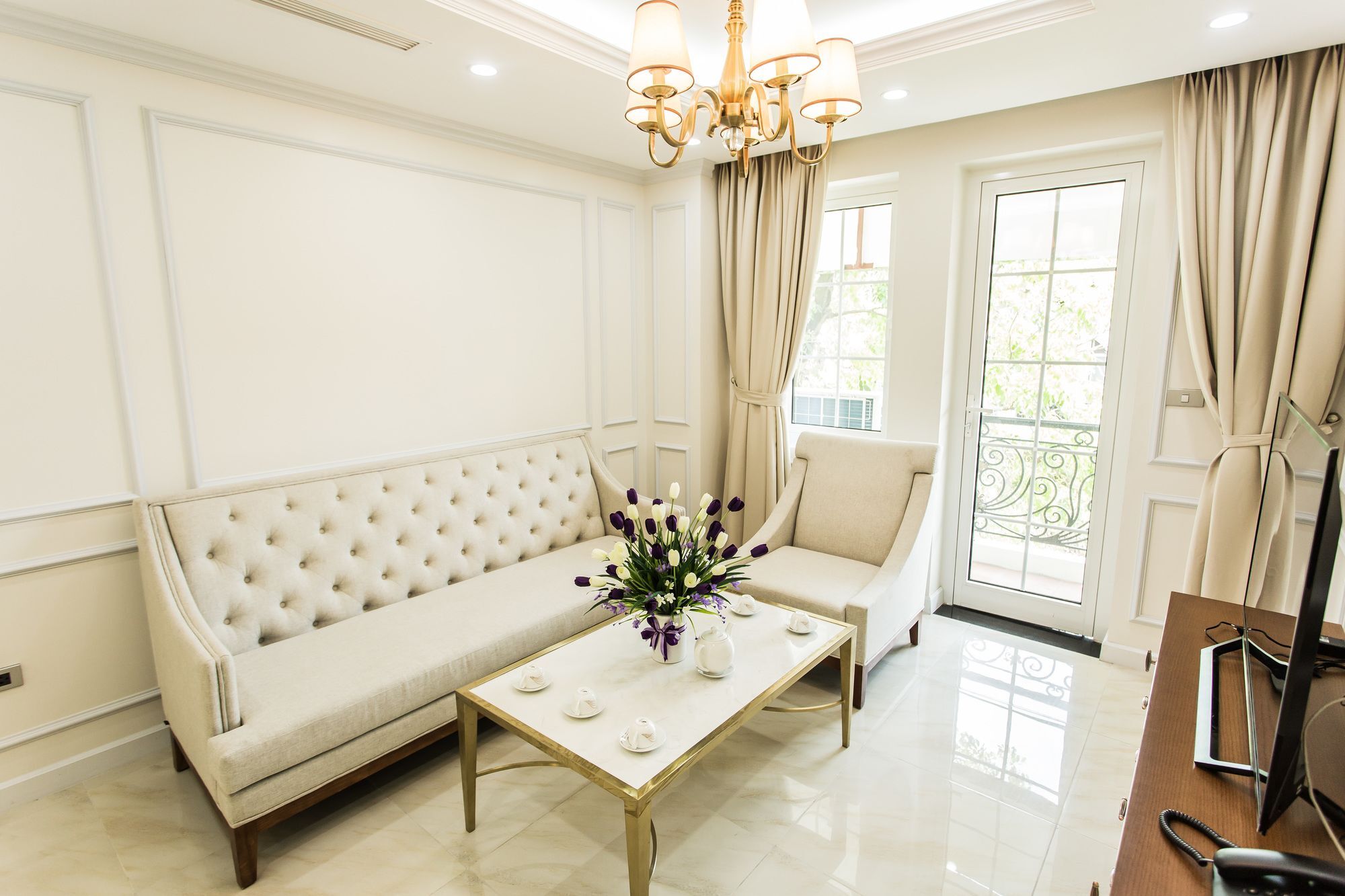 Aparthotel H & H Building 3*