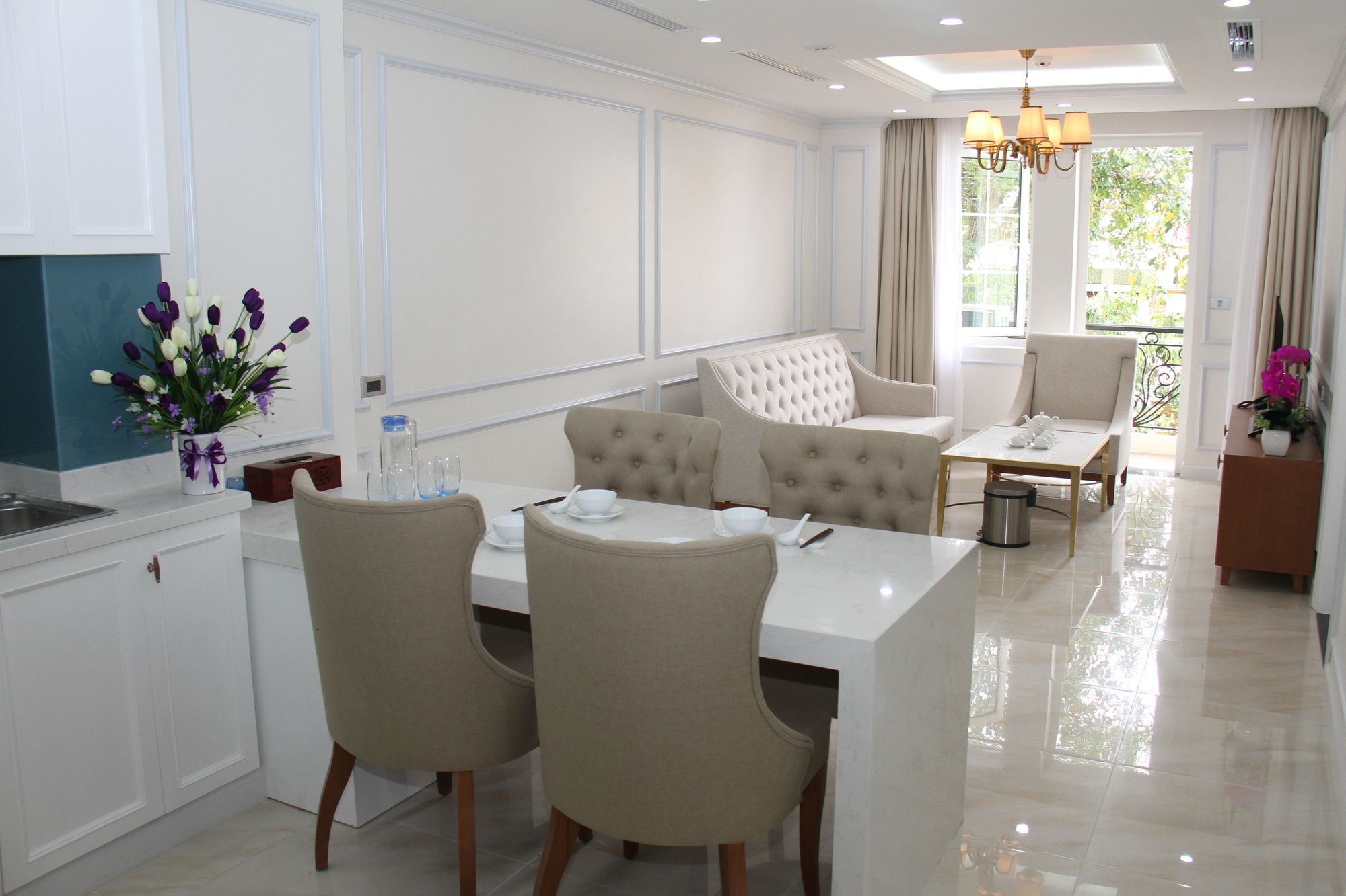 Aparthotel H & H Building 3*