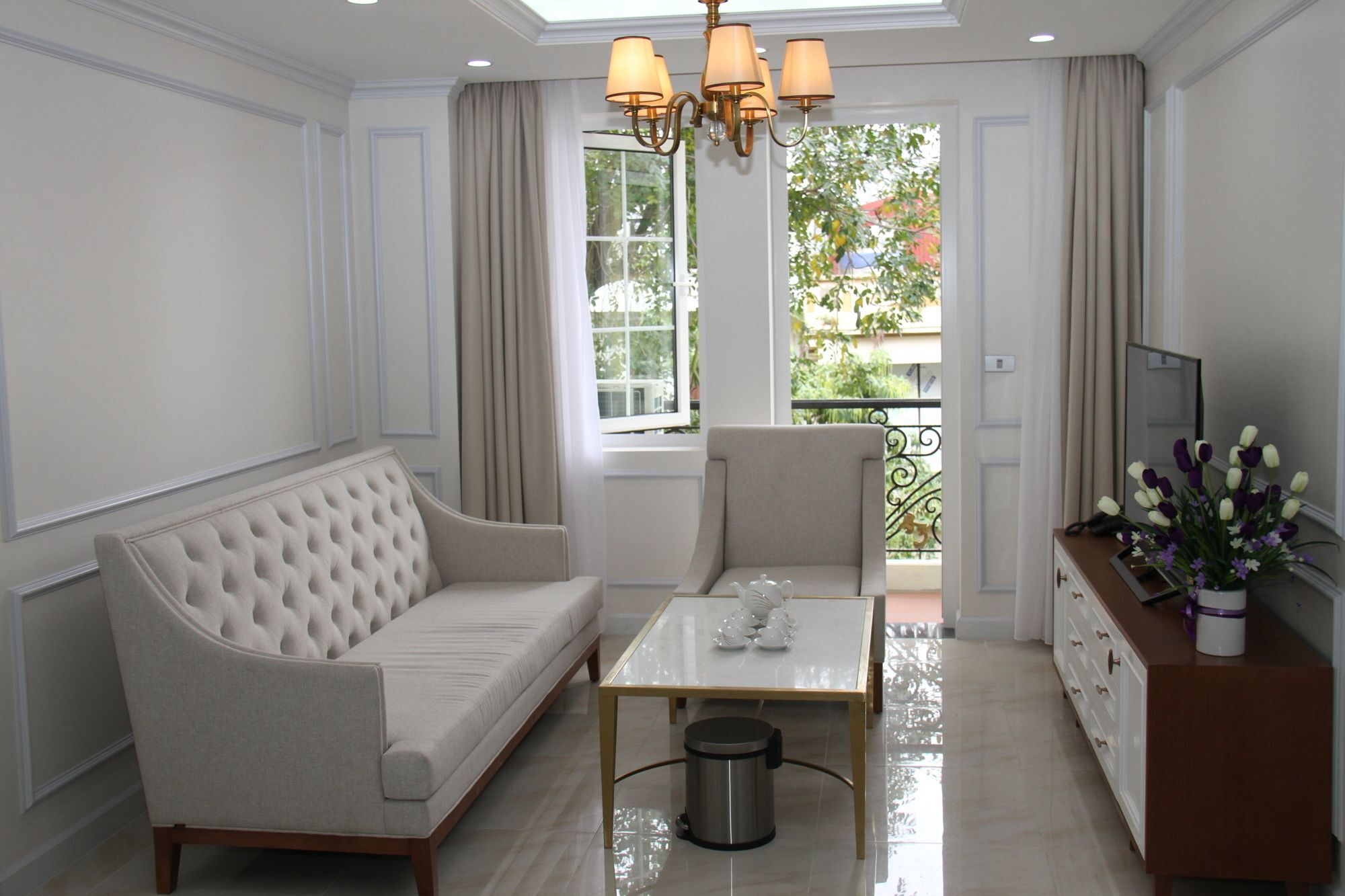 H & H Building Aparthotel 3*