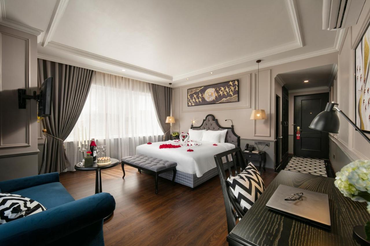 Imperial & Hotel