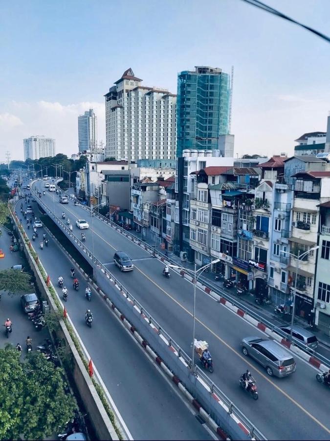 The Royal Near West 3* Hanoi