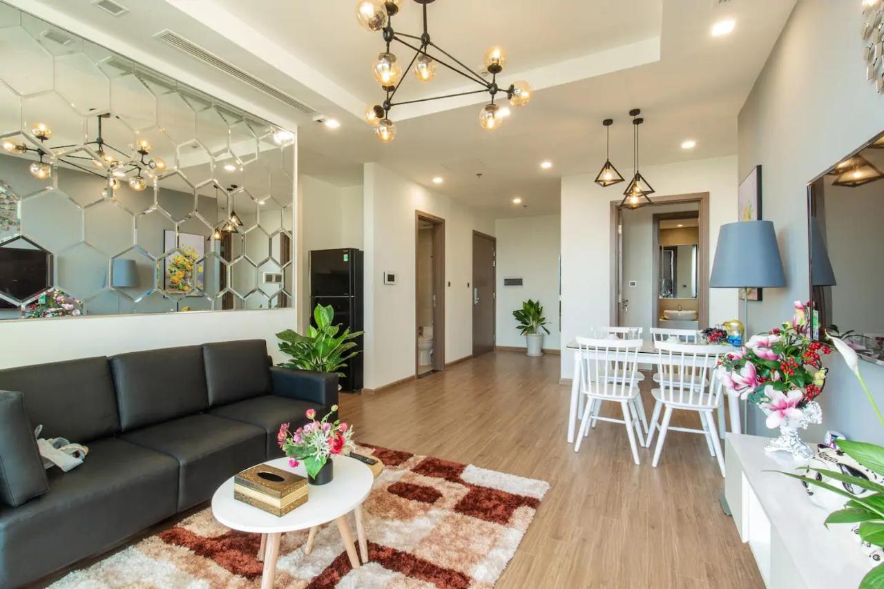 Aparthotel Vinhomes Green Bay - By Bayhomes