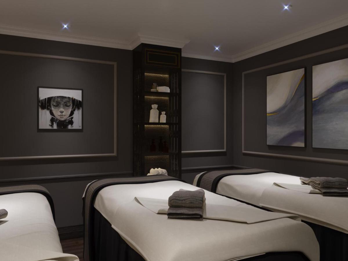Grande Collection & Hotel