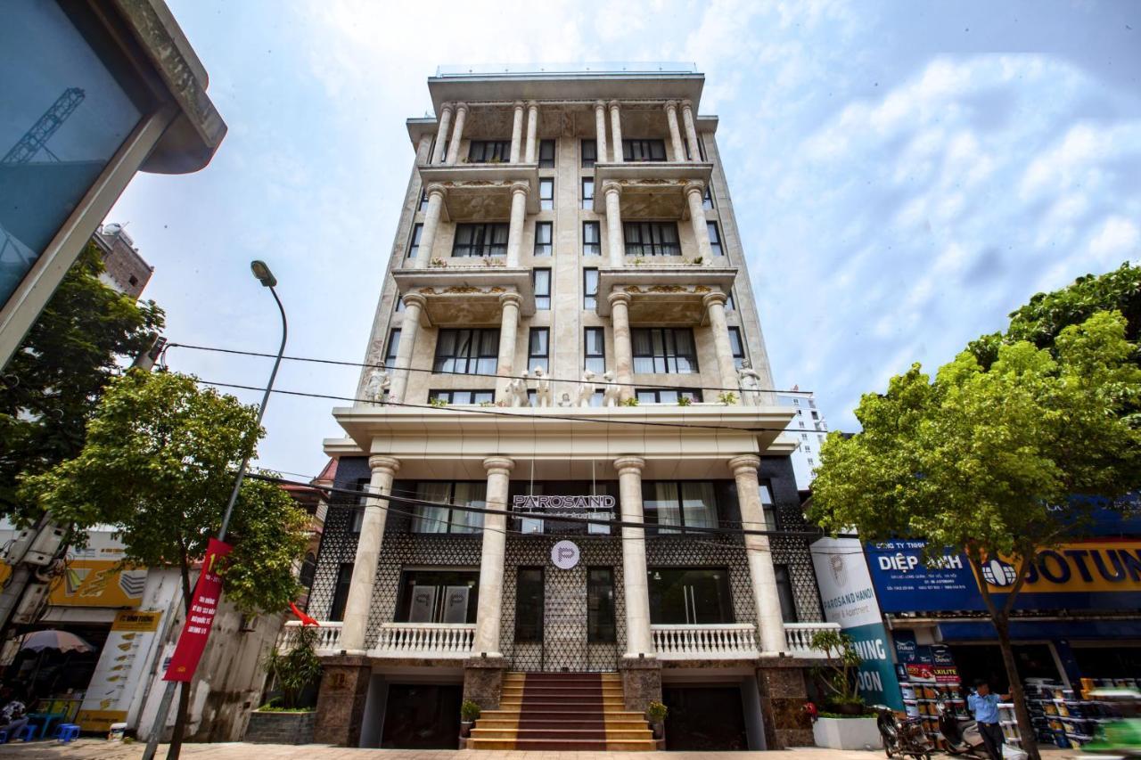 Parosand Hanoi