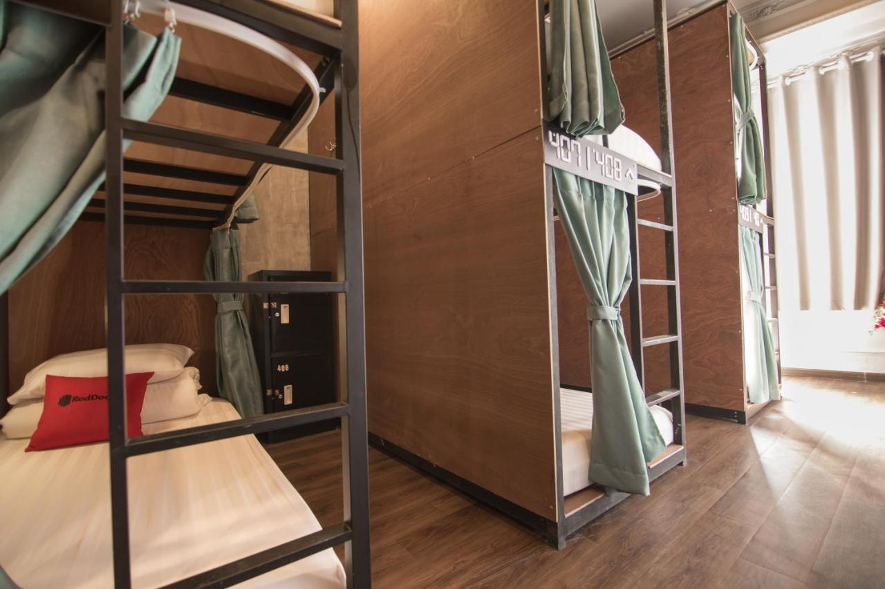 Reddoorz @ Tong Duy Tan Street (adults Only) Hostel