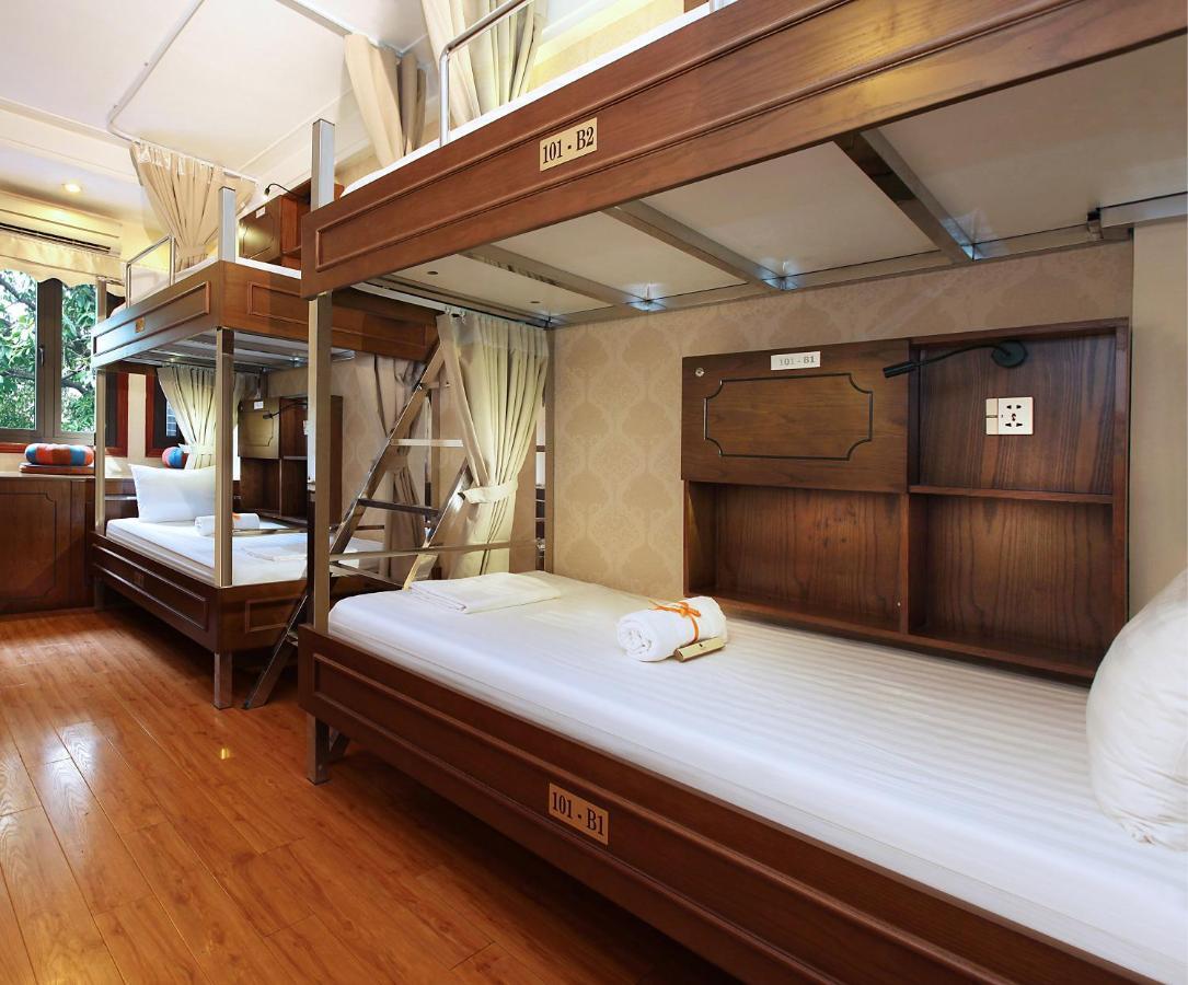 Hostel Culture