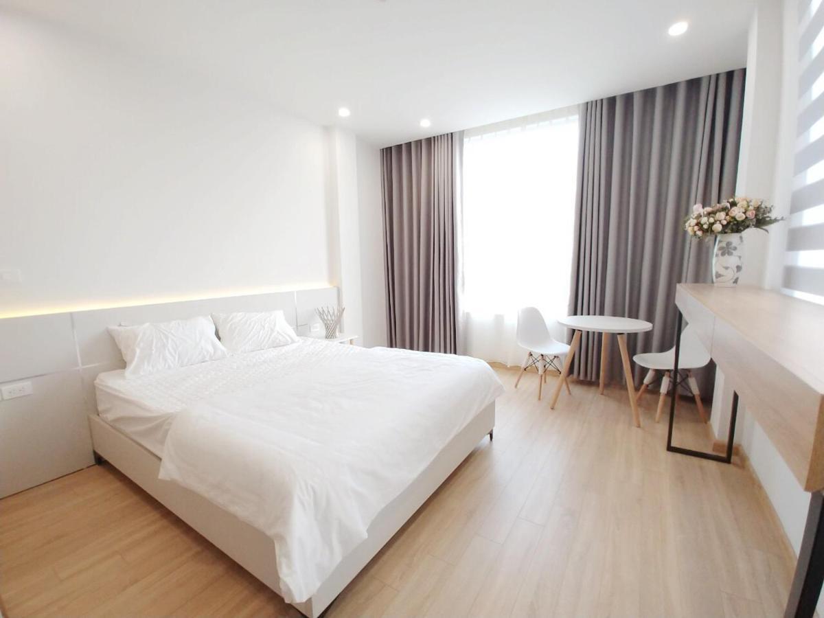 Lyn House - Service Hoang Quoc Viet Khách sạn hẻo lánh