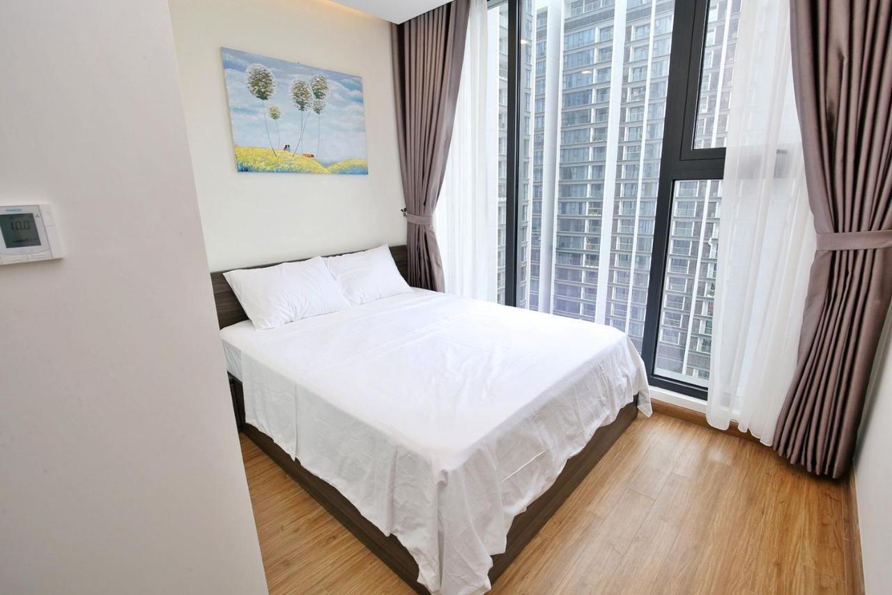 Vinhomes Metropolis & Hanoi