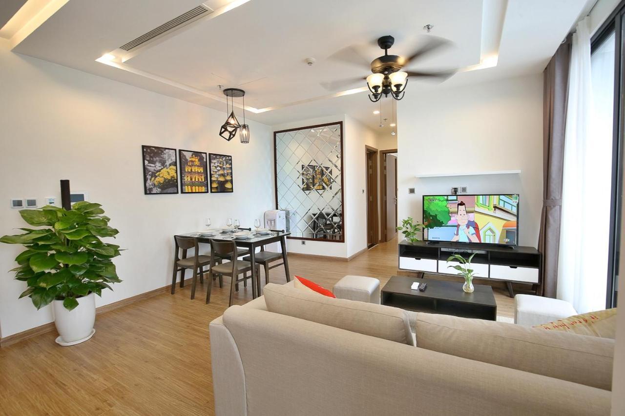 Apartment Vinhomes Metropolis & *