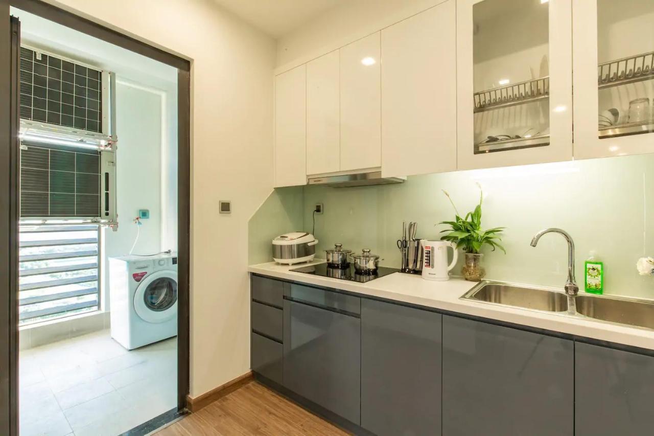 Aparthotel Vinhomes Green Bay - By Bayhomes 3*