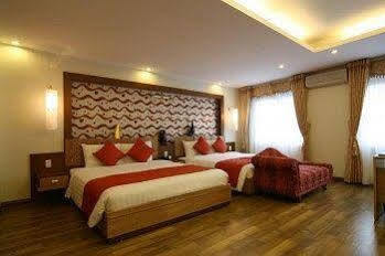 Eliana Ruby & Travel Hotel