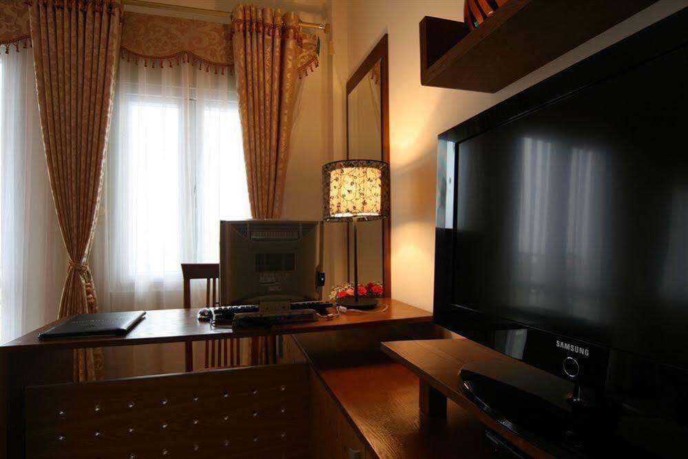 Eliana Ruby & Travel 3* Hanoi