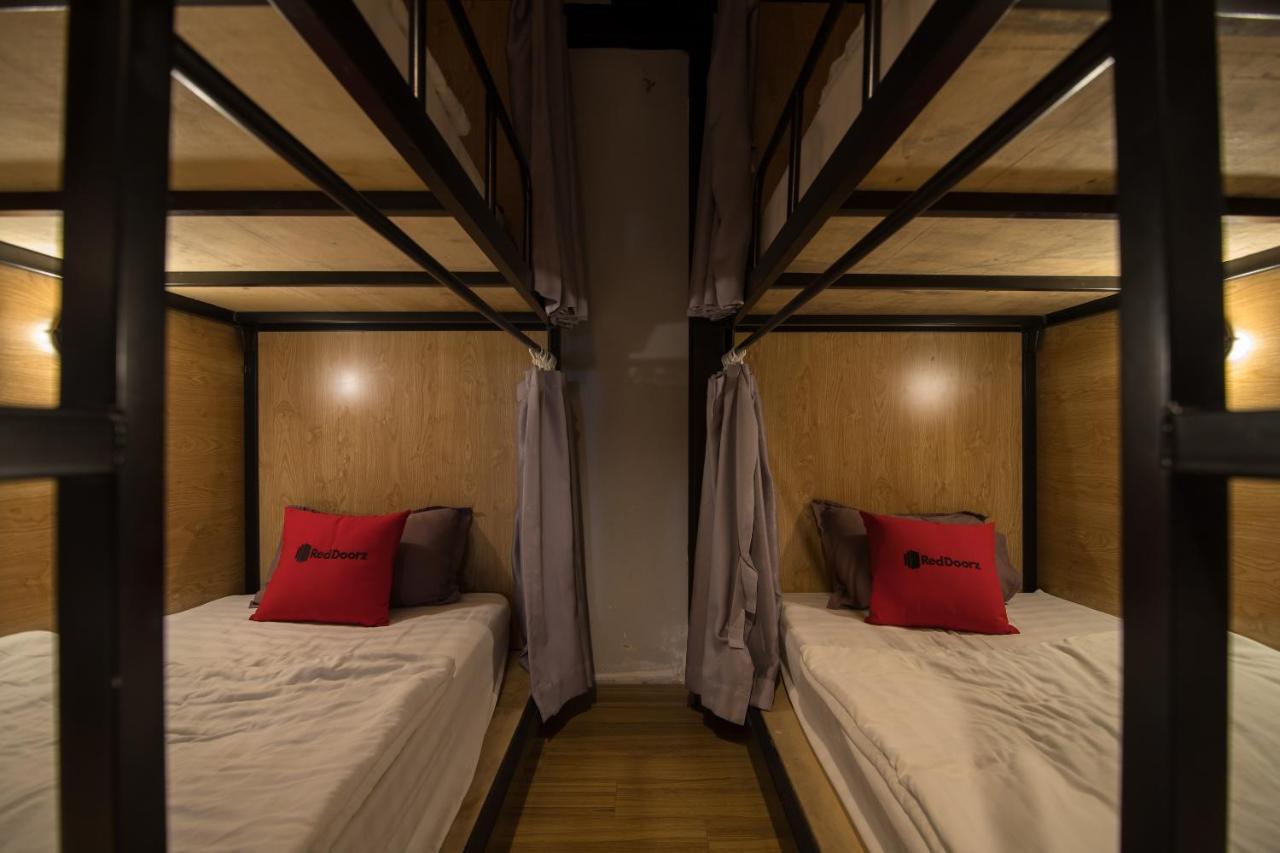 Hostel Reddoorz Near St. Joseph's Cathedral Hanoi