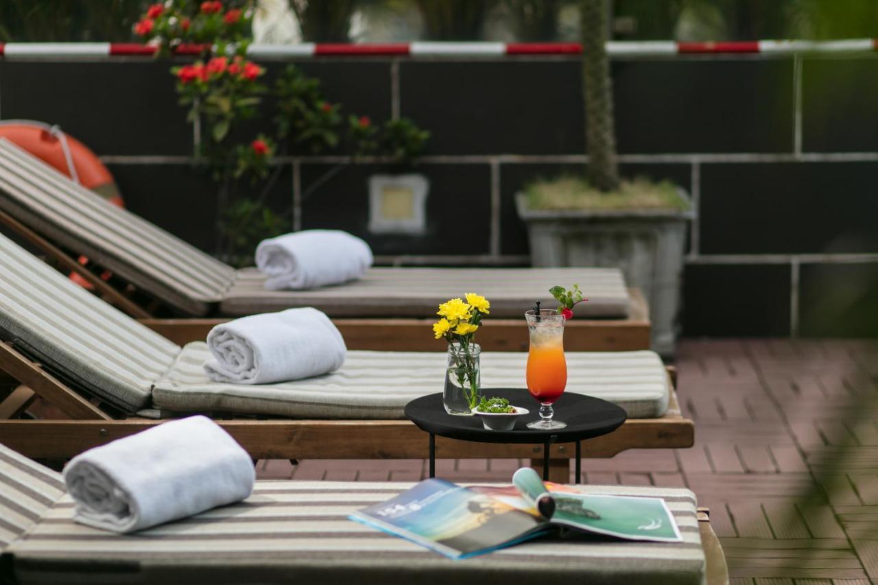 La Casa Hotel