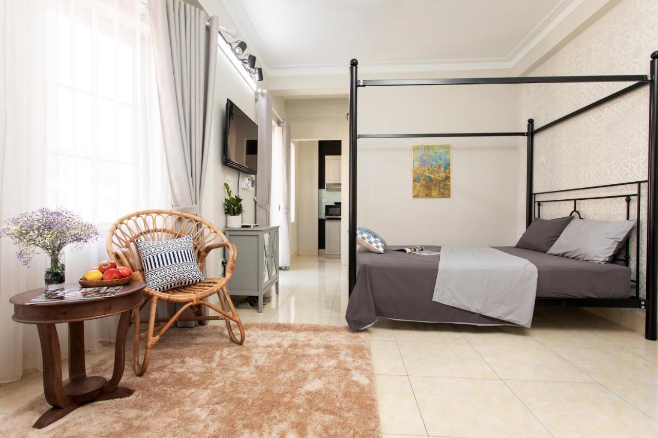 Hanna Studio Aparthotel