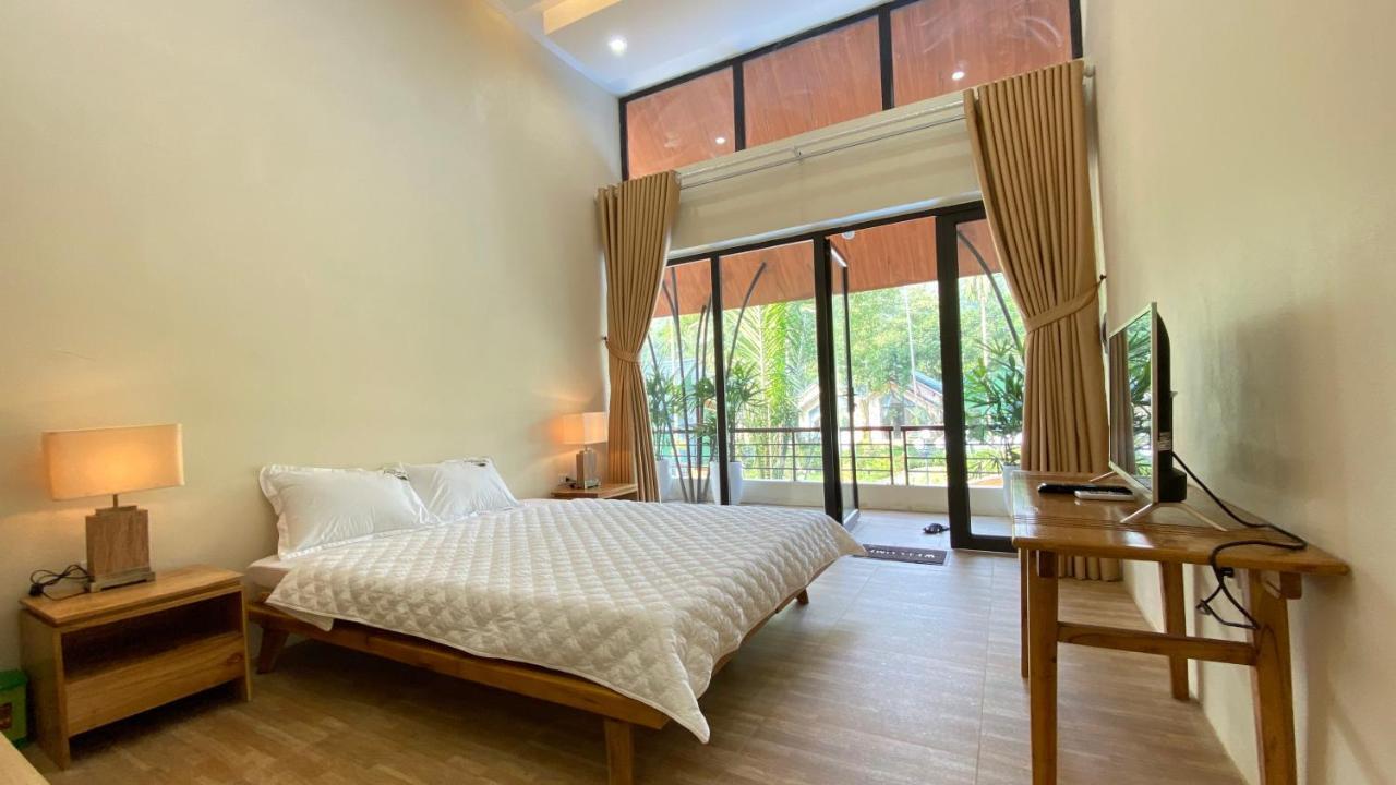 Tropical Villas Resort *