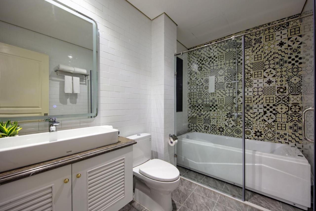 Minasi Hanoioi Lakeside Khách sạn 4*