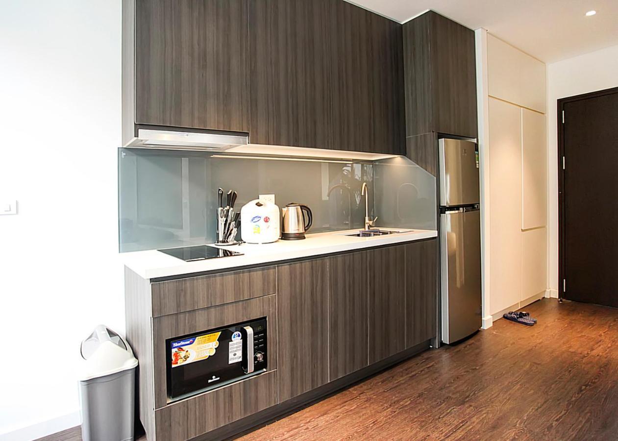 3 - Luxury In Tay Ho Street Apartment *