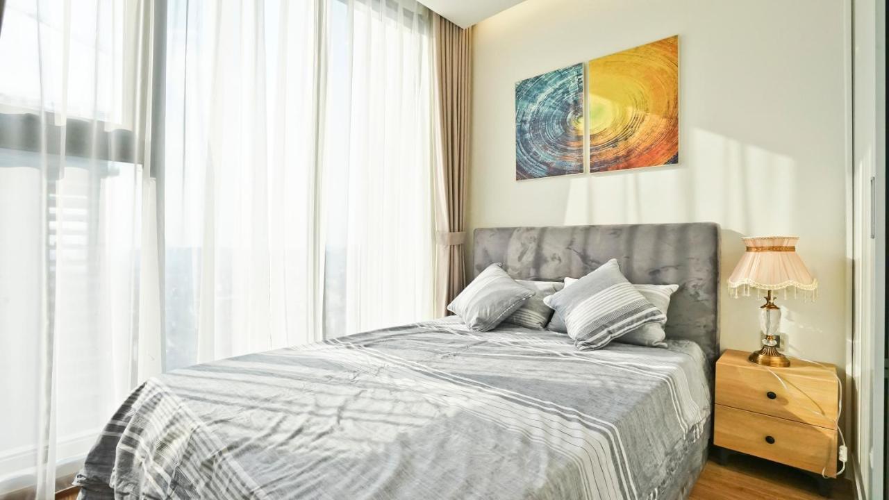 Apartment Hi-home - Vinhomes Metropolis
