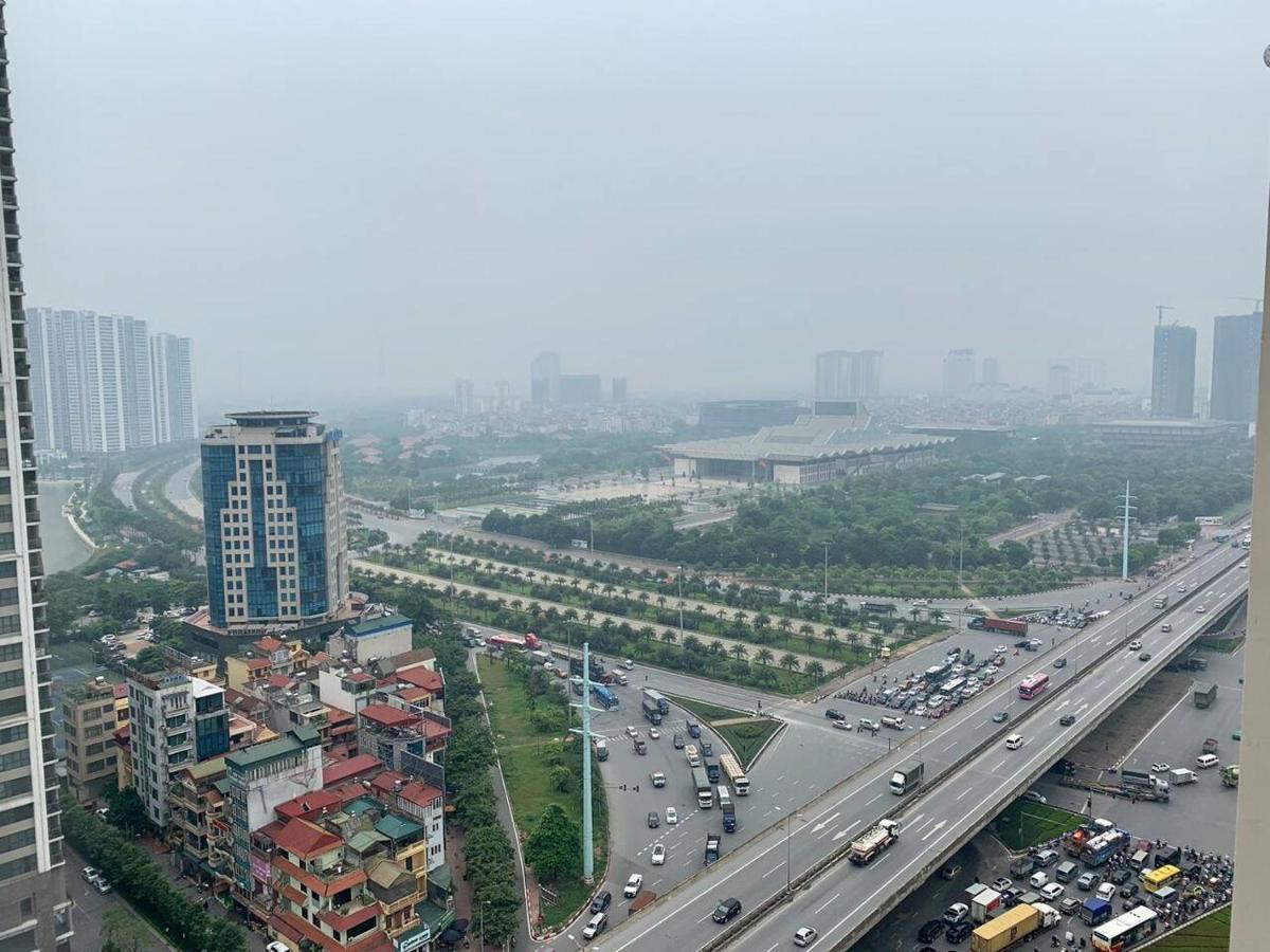 Khách sạn hẻo lánh Vinhomes D'capitale - By Bay Luxury 3*