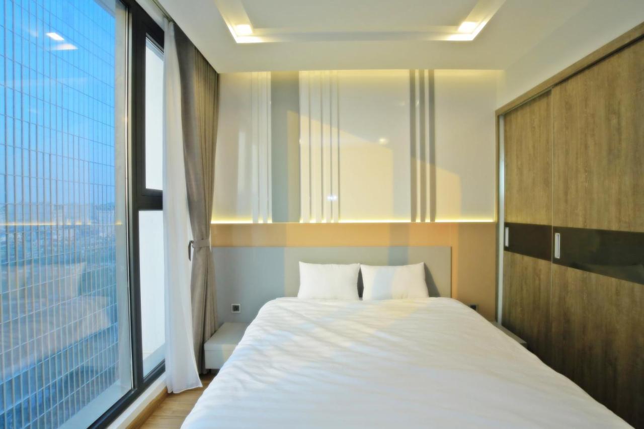 Apartment Vinhomes Metropolis &