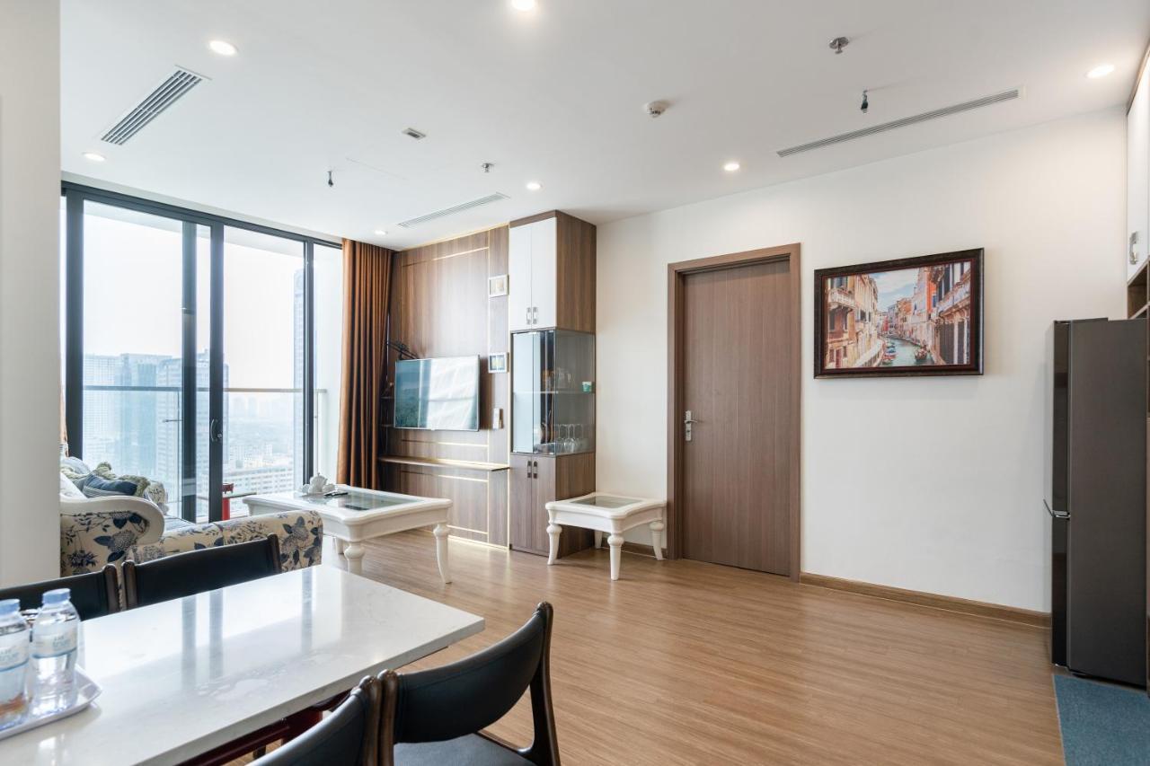 Apartamento Luxury Vinhomes Skylake *