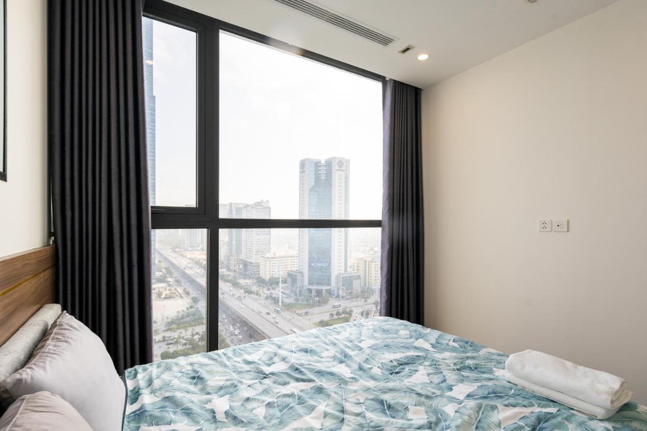 Luxury Vinhomes Skylake