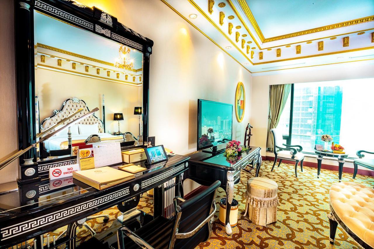 Hotel Grand Plaza 5*