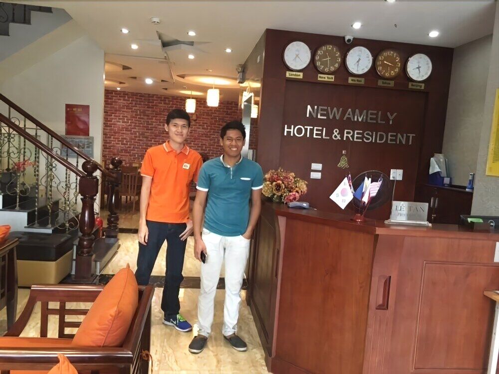 New Amely Hotel 3*