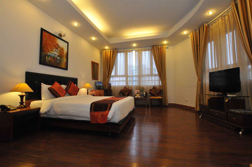Urban Alley Hotel 4*