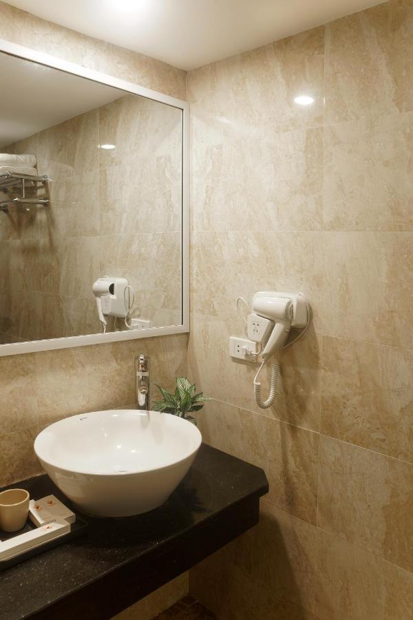 Veris Boutique & Hotel