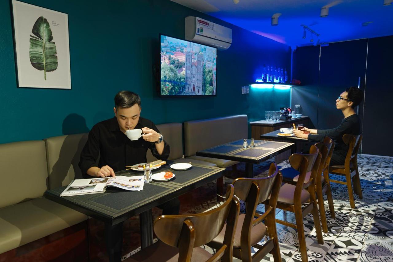 Hotel Veris Boutique & 3*