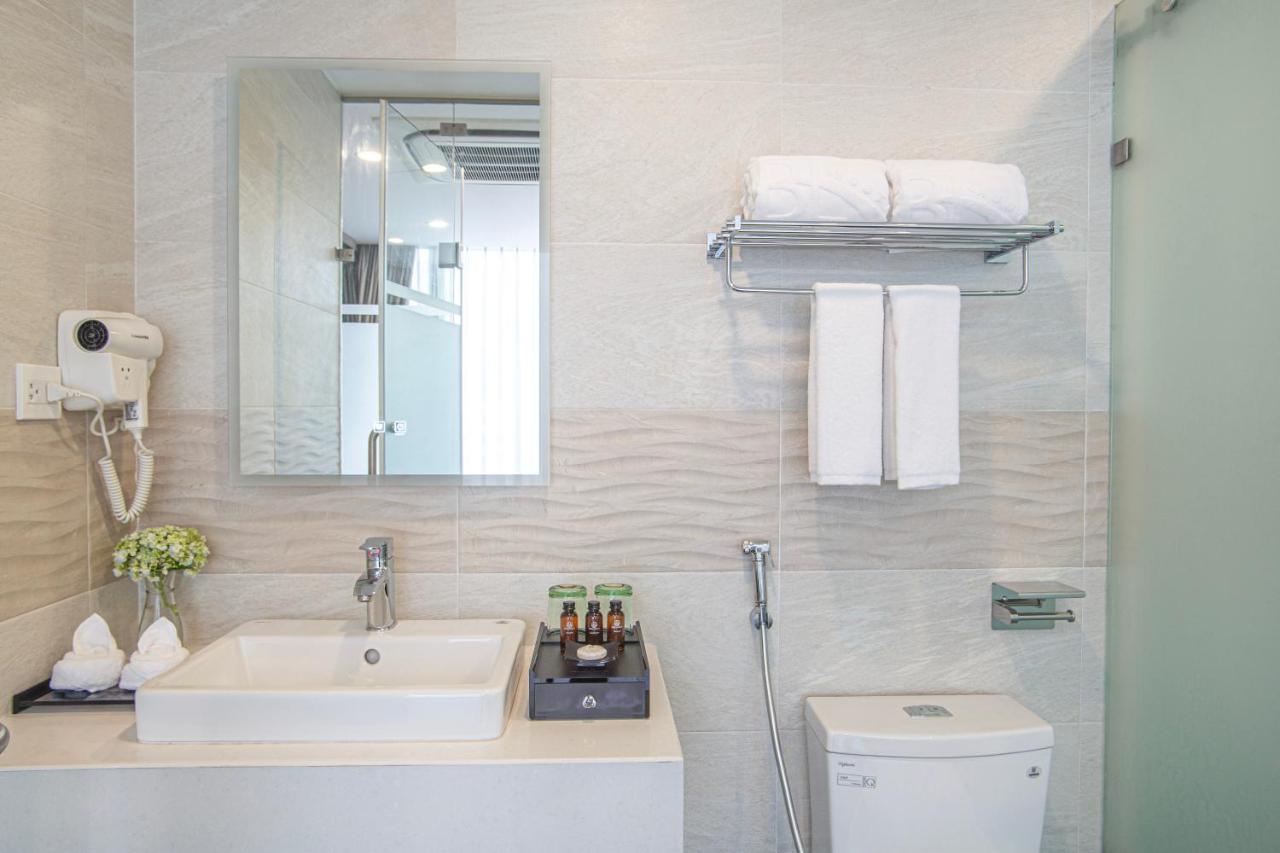 Bridge Lakeside For Rent Hotel 3*