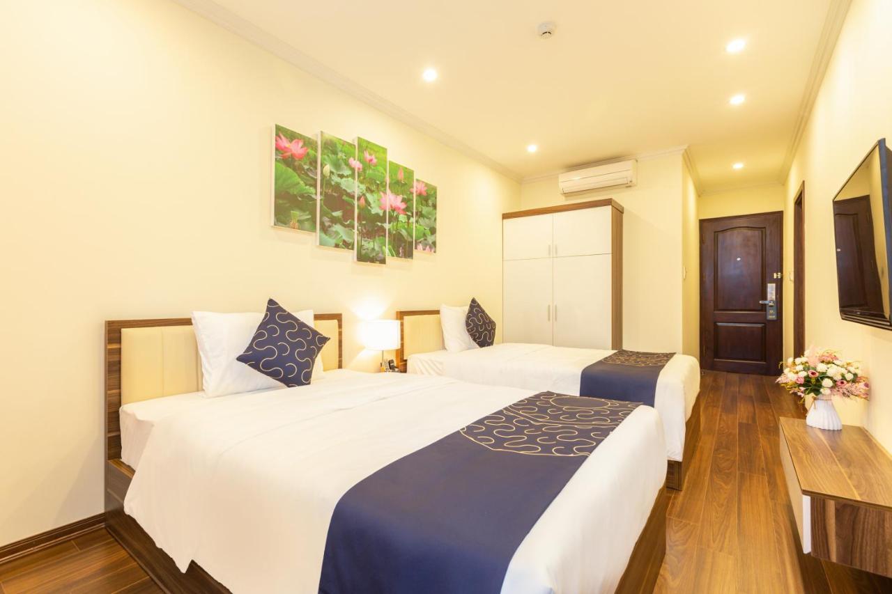 Hotel Sen Hidden Charm Hanoi