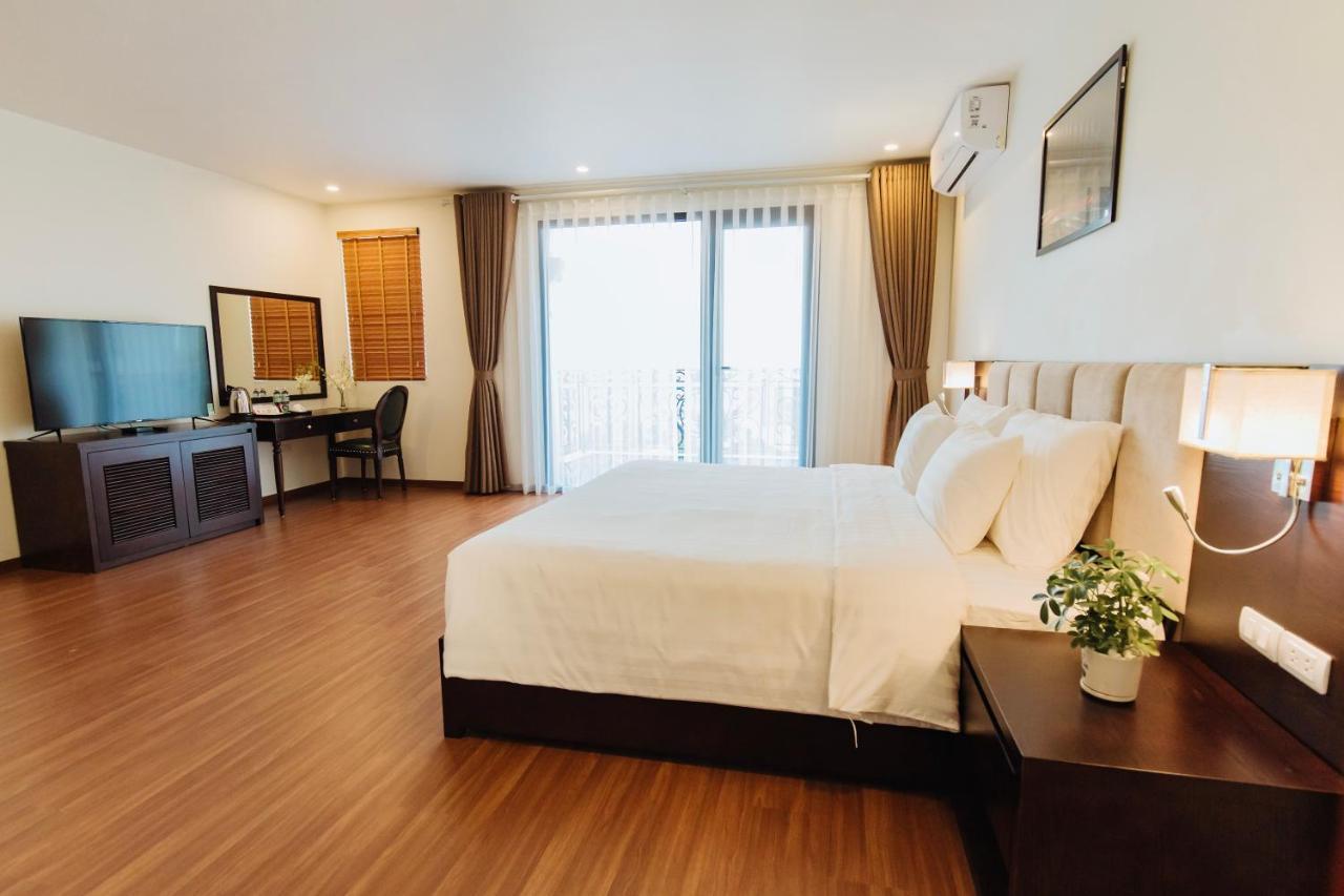 Hotel Paragon Noi Bai & Pool Hanoi