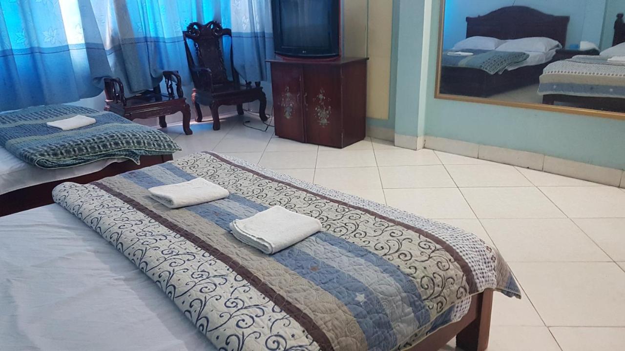 Spot On 983 Sao Băng Khách sạn