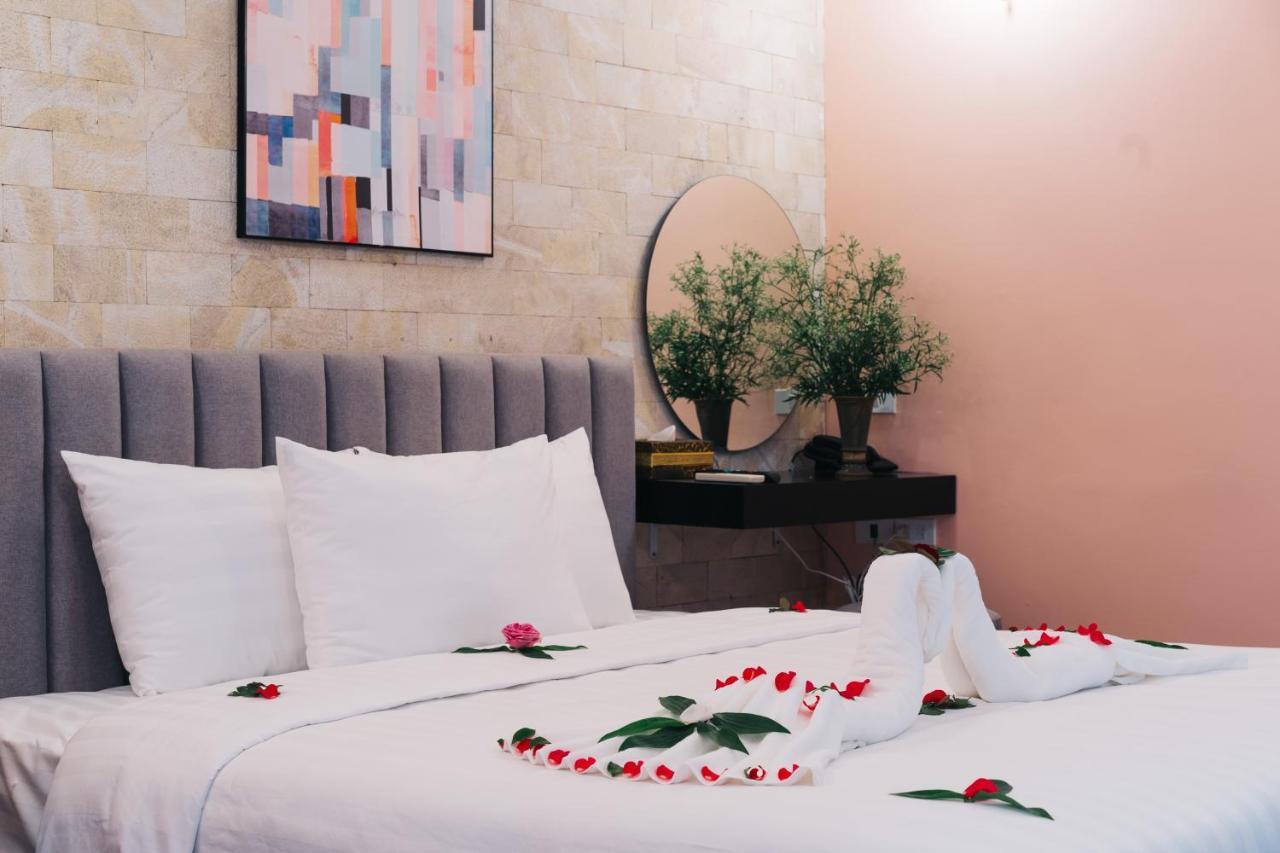 Ohana Hotel