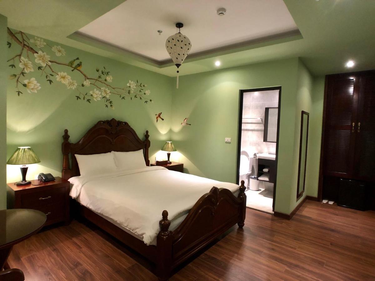 Le Grand - The Oriental Hotel