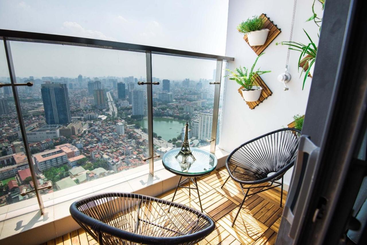 Homefromhome Metropolis Serviced Apartment