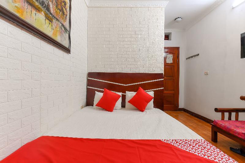 Oyo 217 Bich Ngoc Hotel 2*