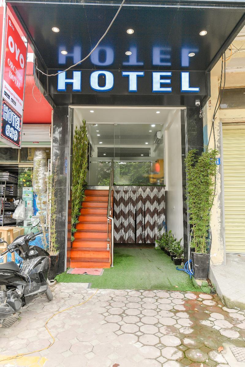Oyo 258 Orchids 3 Hotel